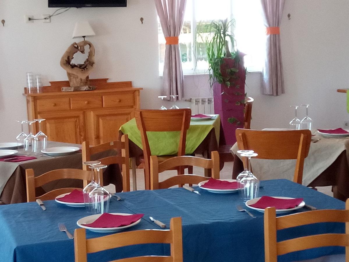 Hostal El Tropezon Matallana de Valmadrigal Екстериор снимка
