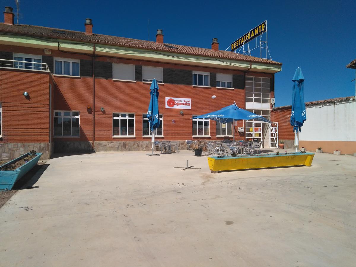 Hostal El Tropezon Matallana de Valmadrigal Екстериор снимка