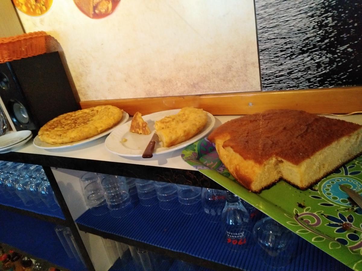 Hostal El Tropezon Matallana de Valmadrigal Екстериор снимка
