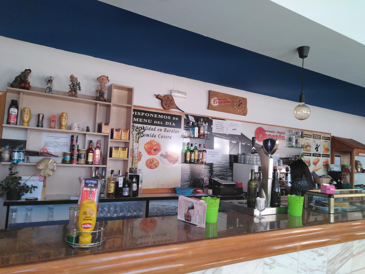 Hostal El Tropezon Matallana de Valmadrigal Екстериор снимка