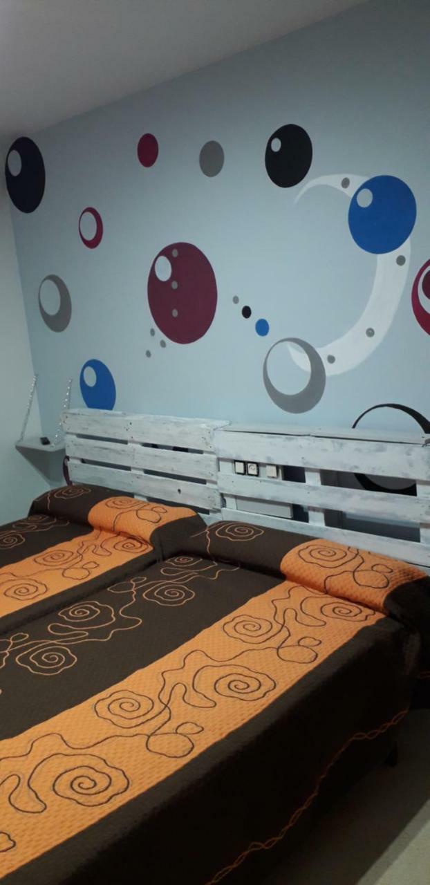 Hostal El Tropezon Matallana de Valmadrigal Екстериор снимка